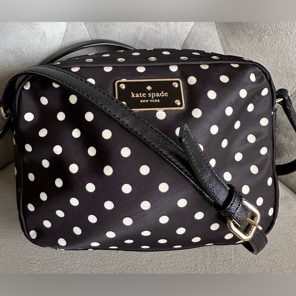 kate spade Handbags - Kate Spade New York Crossbody Bag